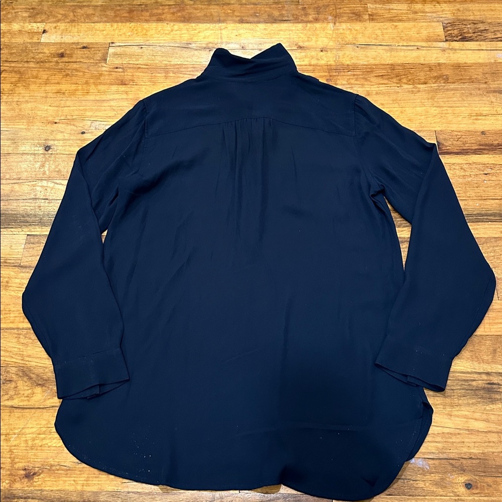 LOFT Navy Blue Tunic shirt - Medium - Picture 10 of 11